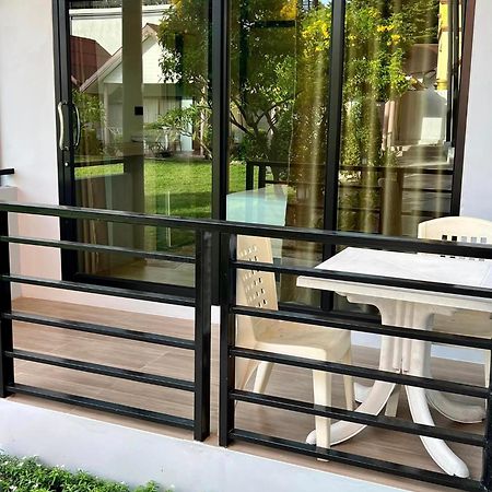 Phi Phi Rimlay Resort Экстерьер фото