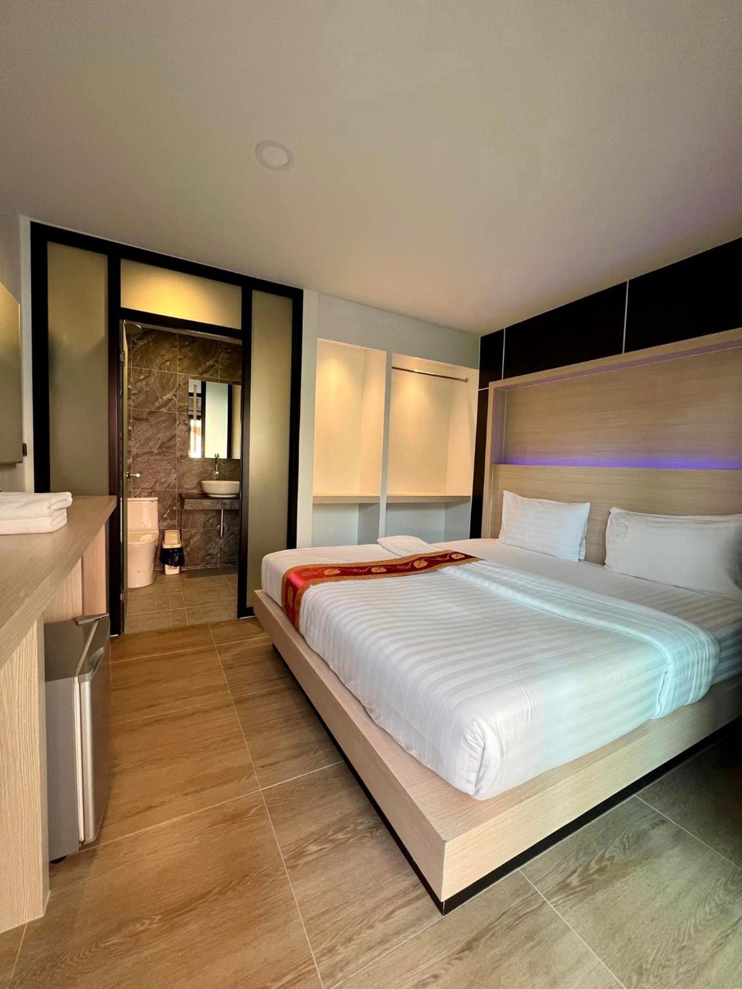 Phi Phi Rimlay Resort Экстерьер фото