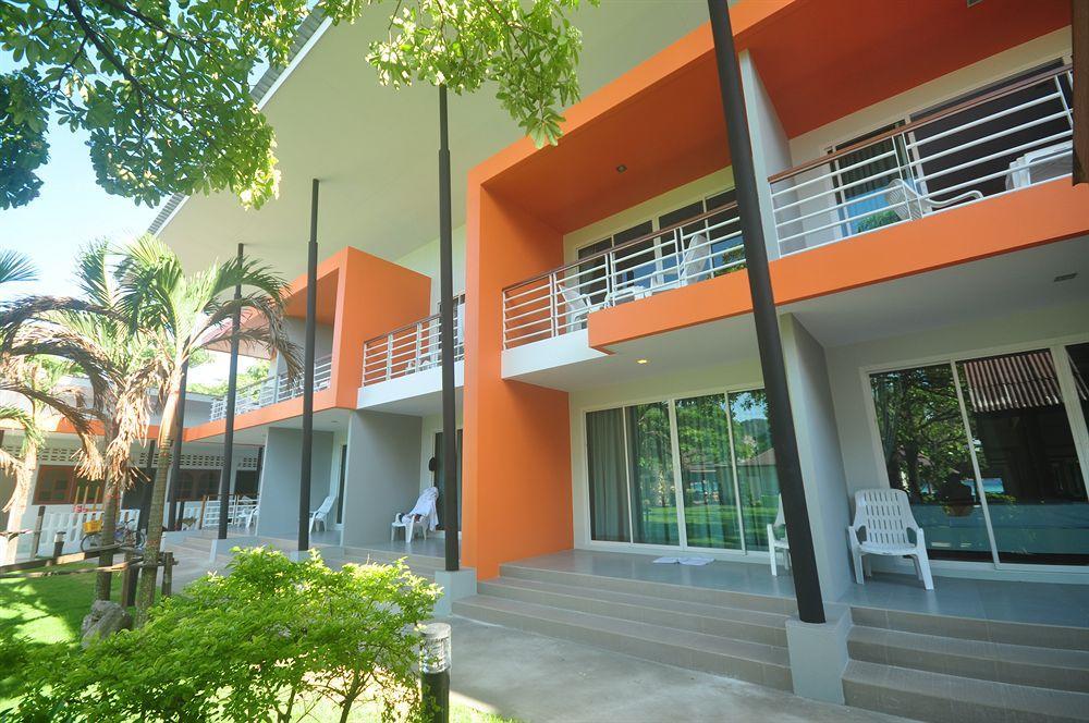 Phi Phi Rimlay Resort Экстерьер фото