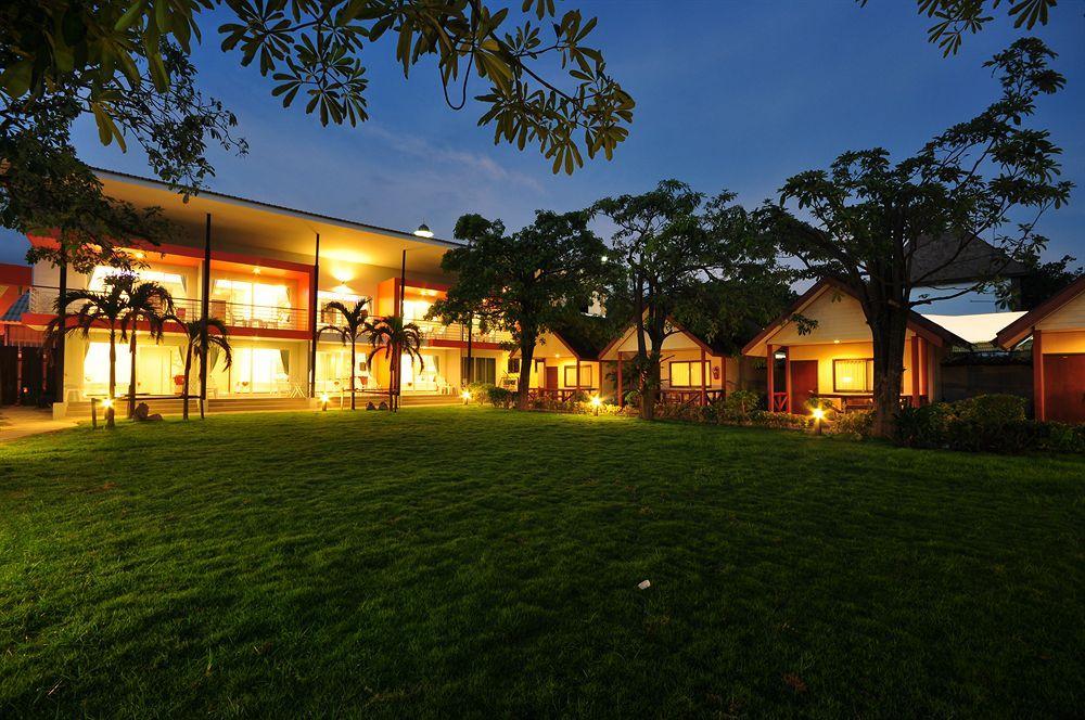 Phi Phi Rimlay Resort Экстерьер фото